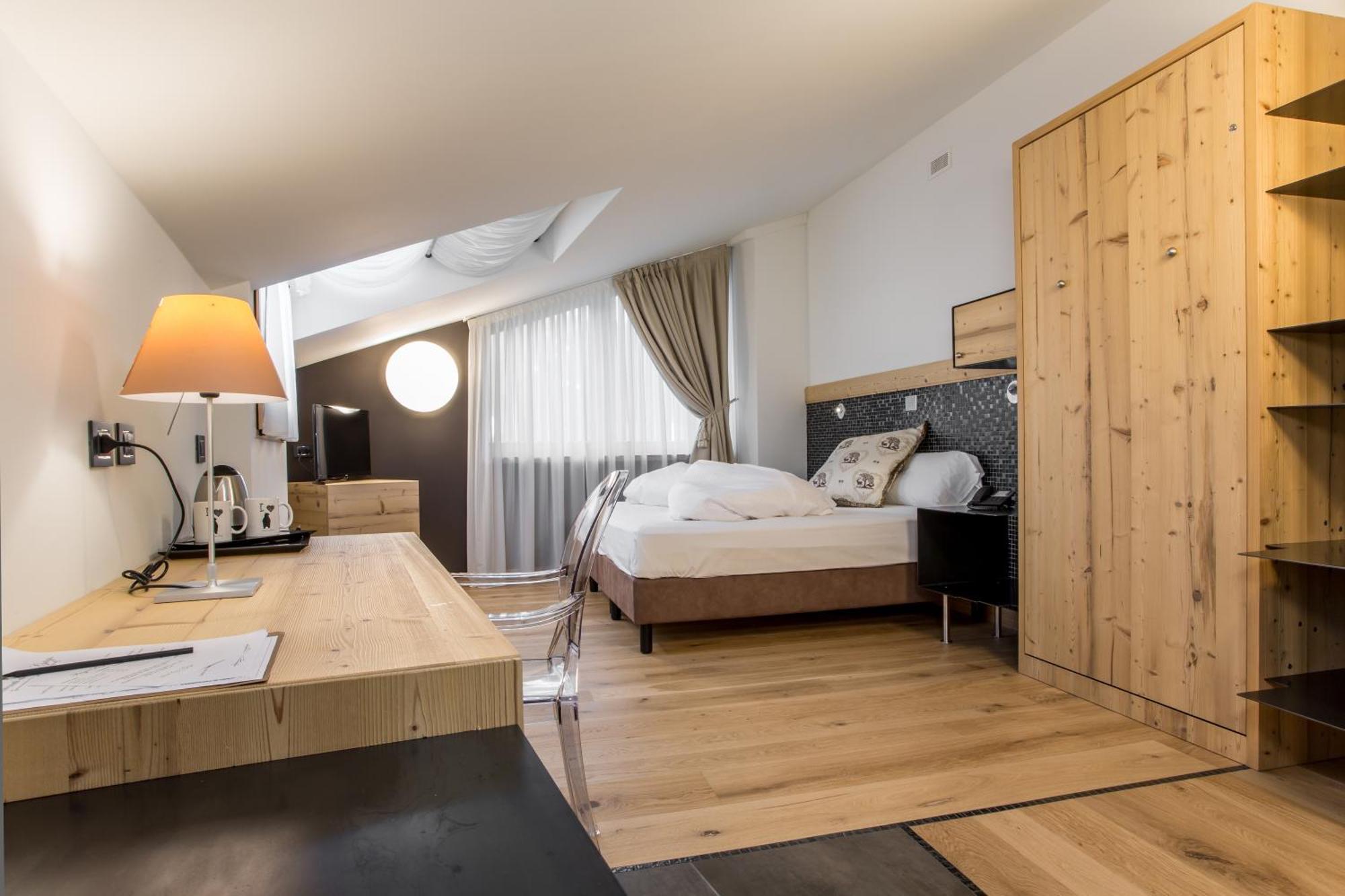 Hotel Orso Grigio Кавалезе Екстериор снимка