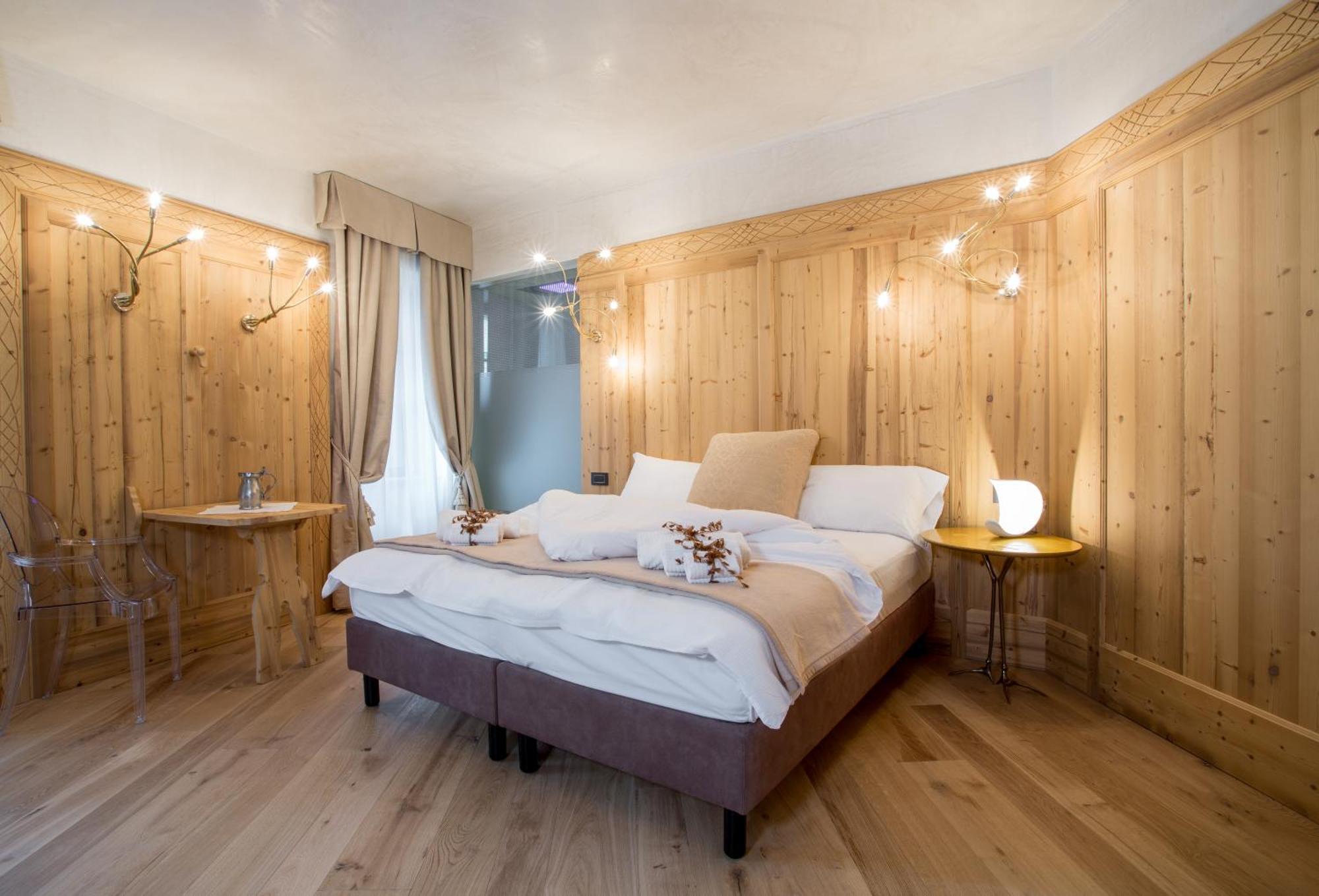 Hotel Orso Grigio Кавалезе Екстериор снимка