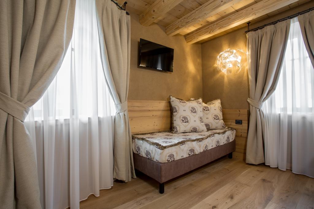Hotel Orso Grigio Кавалезе Екстериор снимка